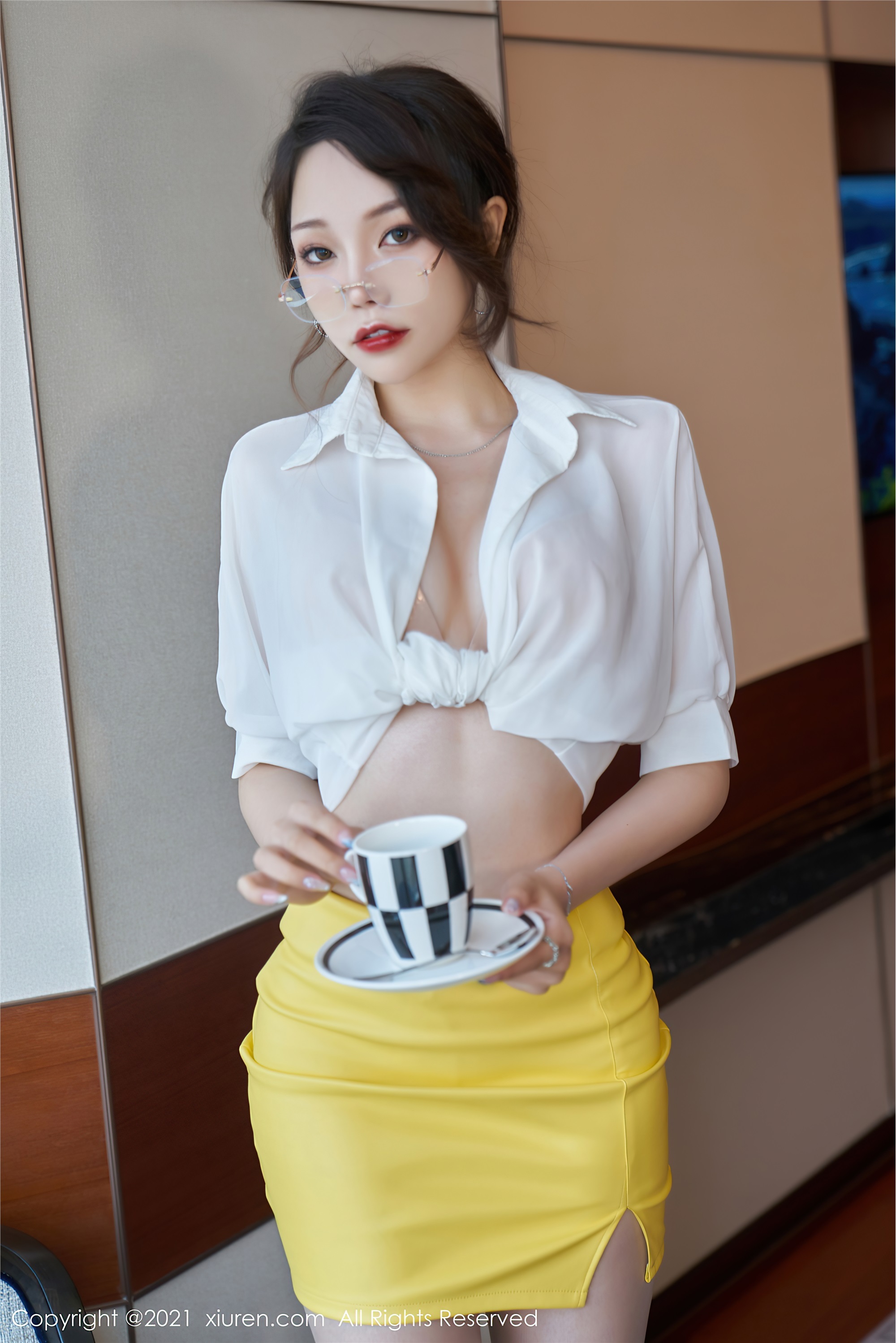 XIUREN秀人网  2021.06.15 No.3543 芝芝Booty